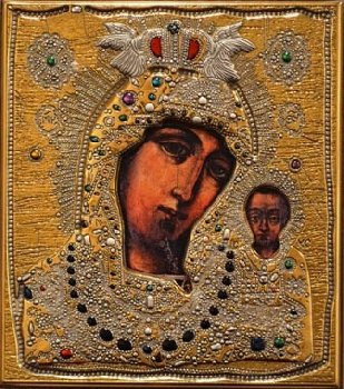 Икона Божьей Матери Казанская на православный праздник